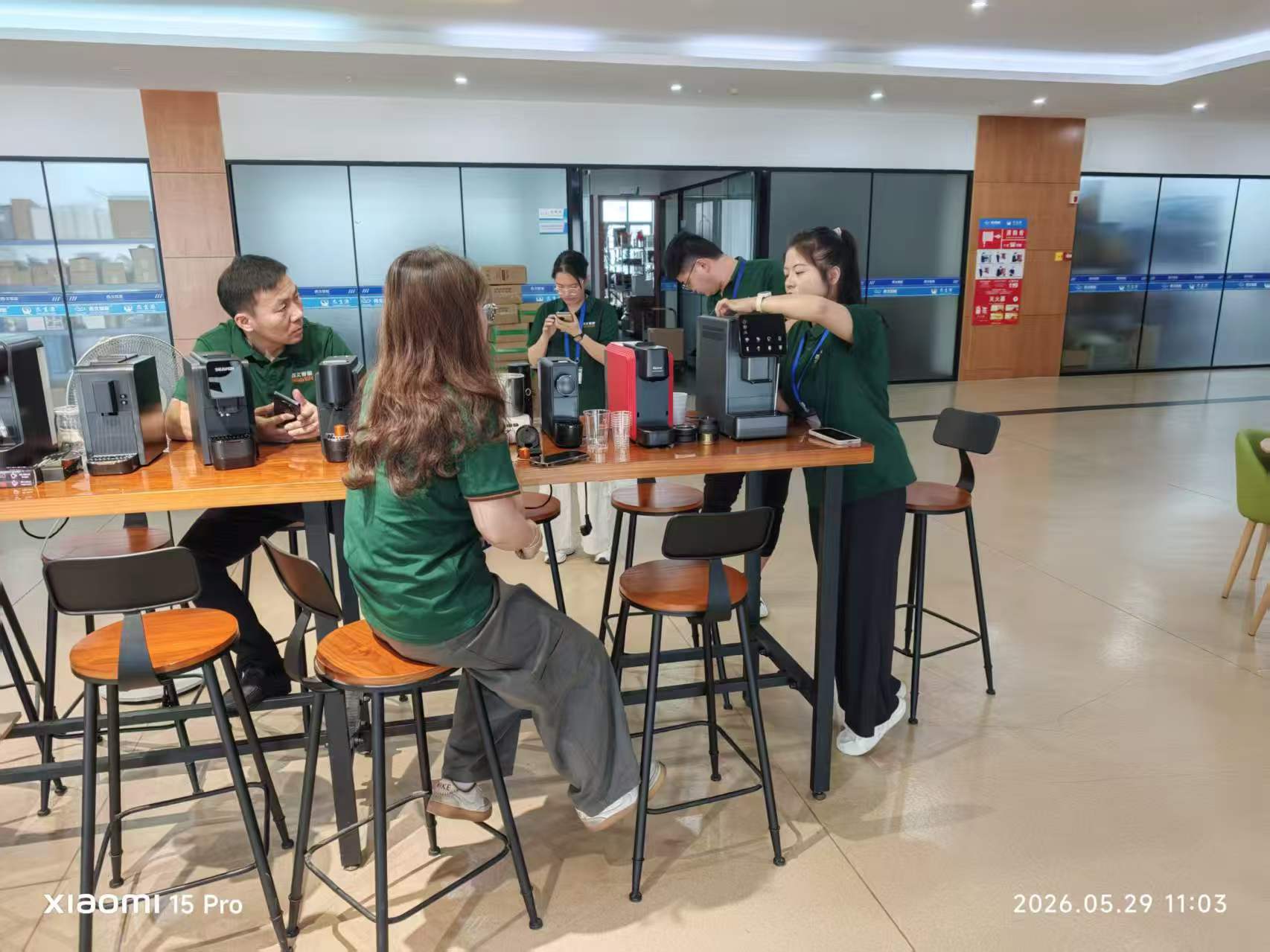 Đào tạo đội ngũ máy pha cà phê chuyên nghiệp thúc đẩy tăng trưởng đơn hàng và chất lượng dịch vụ như thế nào?